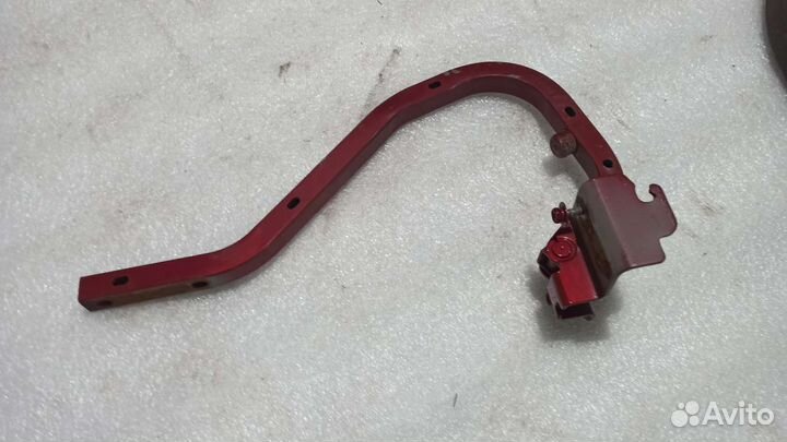 Петли крышки багажника Mitsubishi lancer 9