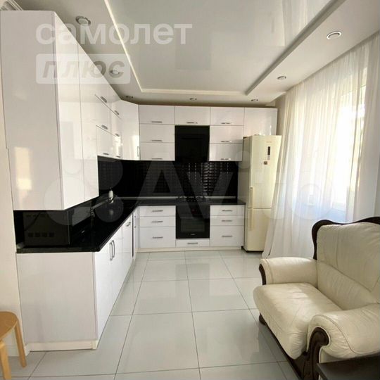 3-к. квартира, 120 м², 6/9 эт.