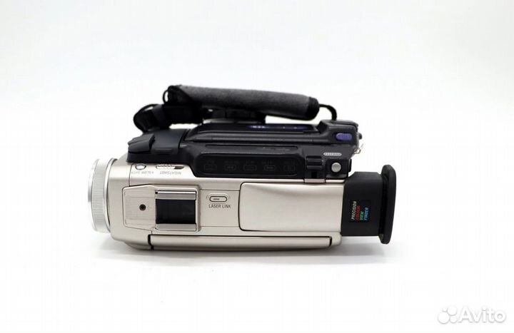 Видеокамера Sony DCR-TRV10E