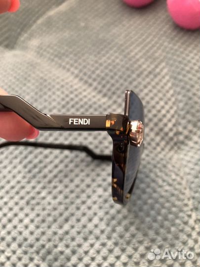 Очки fendi