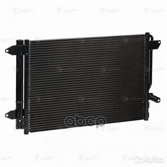 Радиатор кондиционера VAG Jetta 11- Luzar lrac1