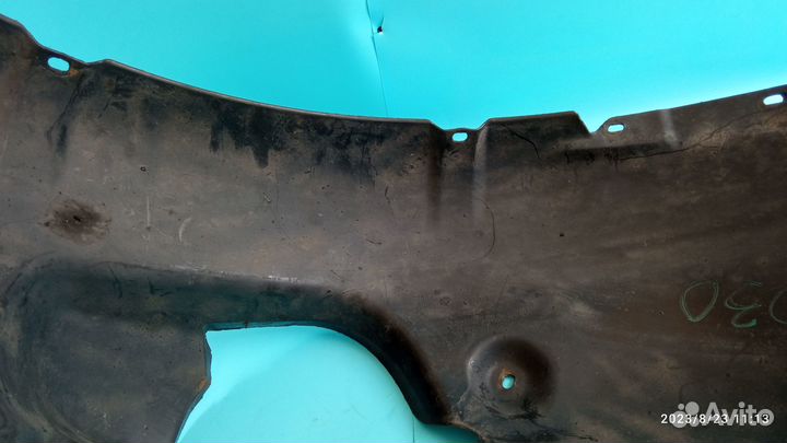 Подкрылок передний правый для Volkswagen Polo