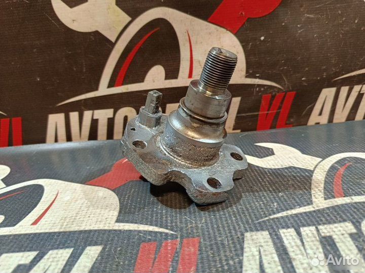 Цапфа оси задняя Skoda Octavia Tour седан