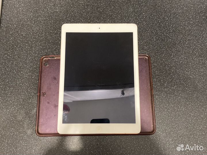 iPad Air A1475 (Wi-Fi + Cellular)