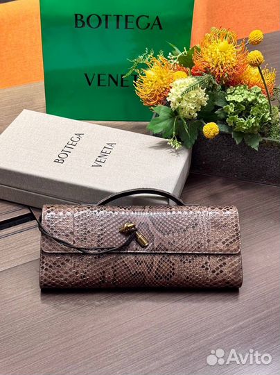 Клатч Bottega Veneta Andiamo