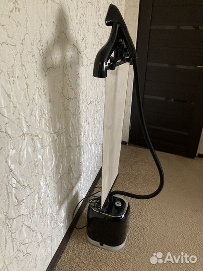 Отпариватель для одежды вертикальный