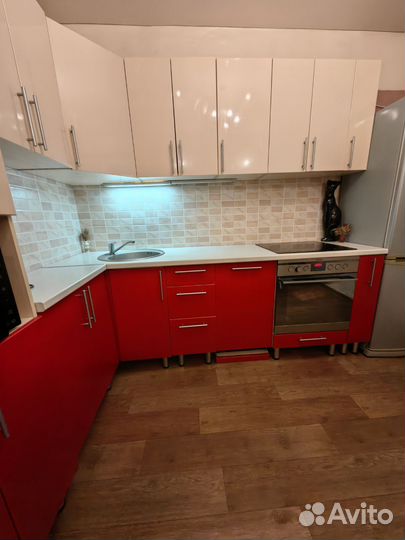 Кухонные гарнитуры угловые бу