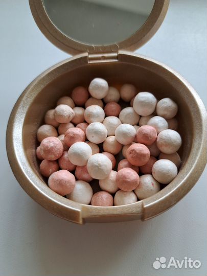 Румяна в шариках новые