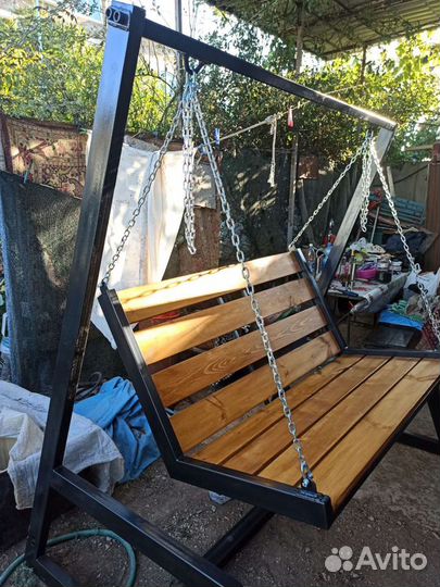 Качеля в стиле лофт