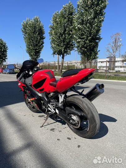 Honda CBR600 F4i, 2001г. Без пробега по РФ
