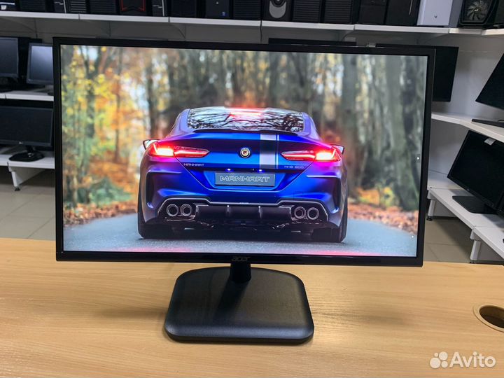 Новый монитор 24