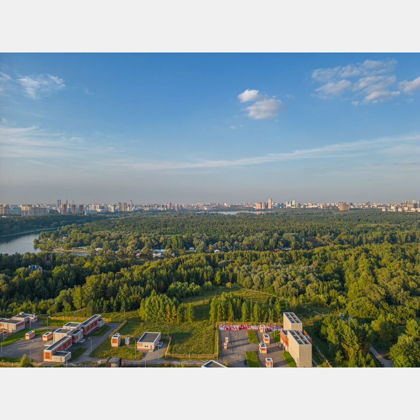 2-к. квартира, 92,7 м², 4/43 эт.