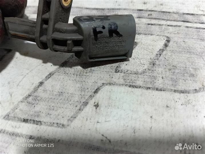 Датчик ABS правый Audi Q7 4L 3.0 BUG 2007