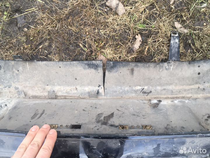 Задний бампер на mitsubishi lancer 10