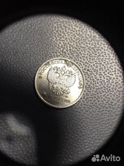 Монета 1 рубль брак 2019г