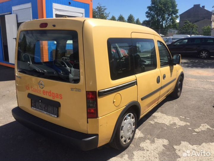Opel Combo C кузов 2001-2011 на запчасти