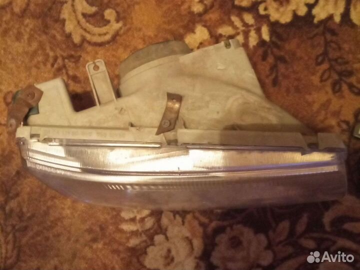 Фары на mitsubishi lancer