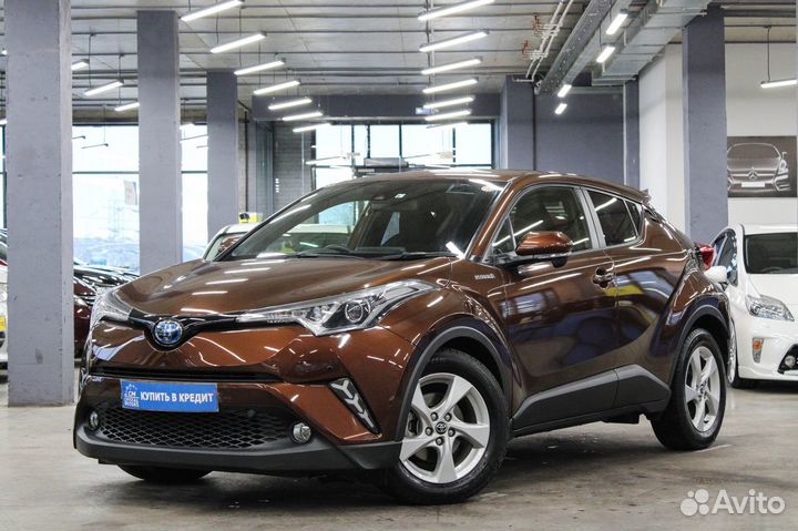 Toyota C-HR 1.8 AT, 2018, 130 600 км