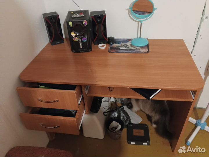 Компьютерный стол бу