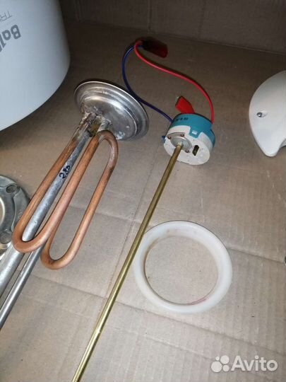 Водонагреватель накопительный электрический 30л