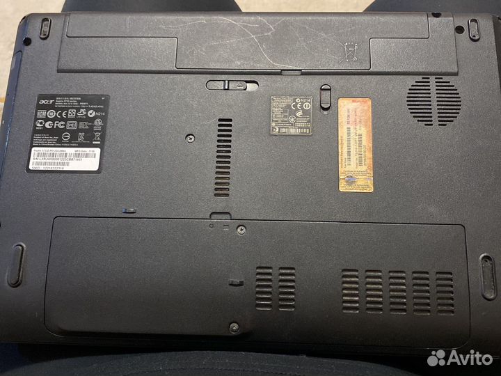 Ноутбук Acer pew71