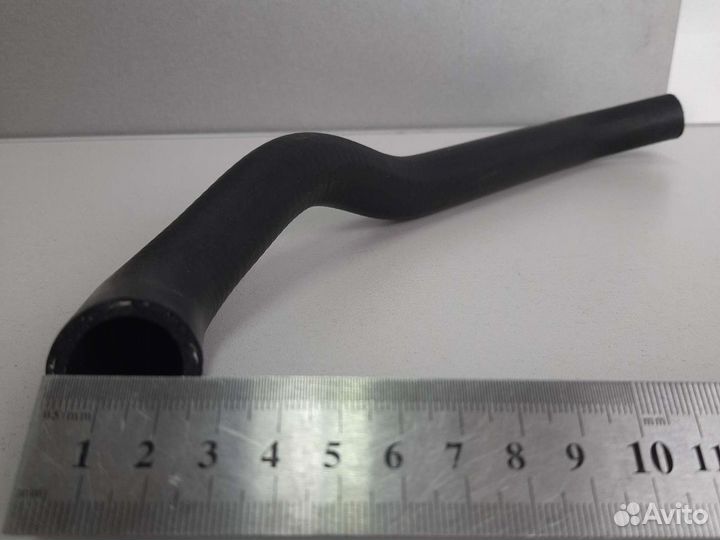 Патрубок с теплообменника масляного на помпу 2014