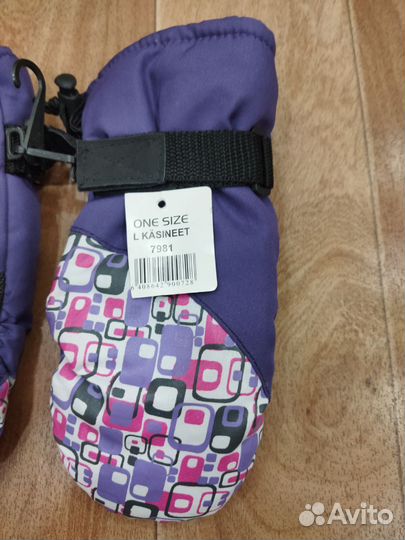 Рукавицы зимние на 3 - 4 года Финляндия