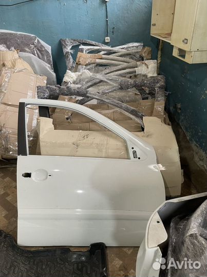 Двери 2021 веста