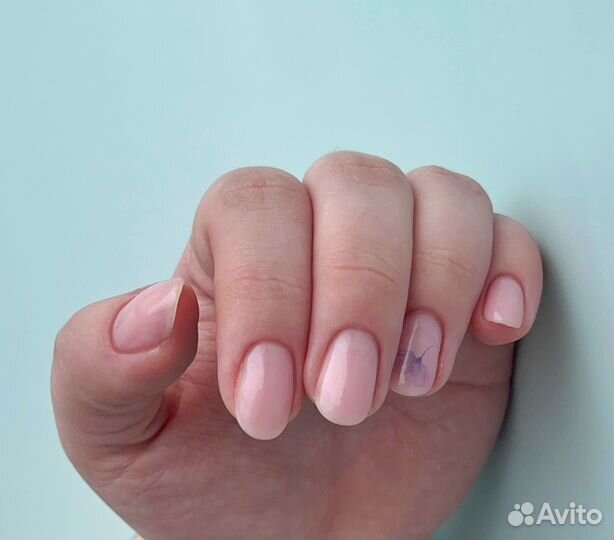 Требуется модель на маникюр