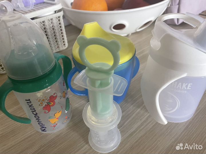 Предметы для мам и малышей сумкой