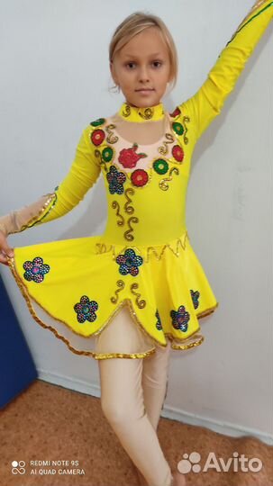 Танцевальные костюмы. Цыплята. Народные костюмы