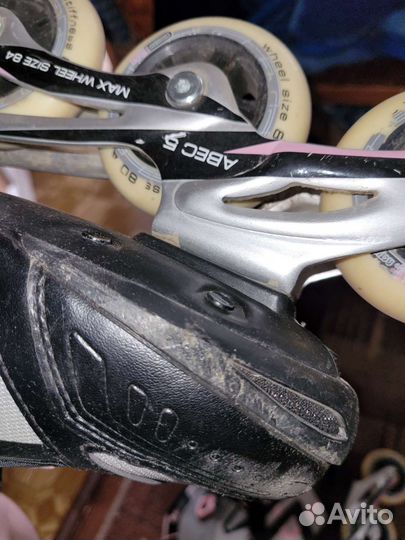 Роликовые коньки женские Reaction R207