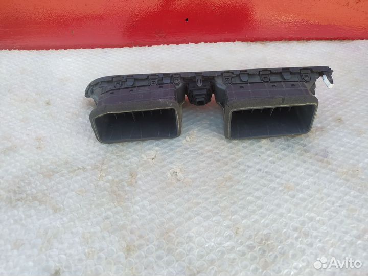 Дефлектор воздушный Kia Rio 4 FB Оригинал