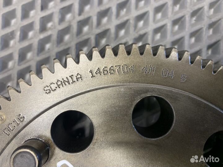 1466704 Шестерня коленвала
