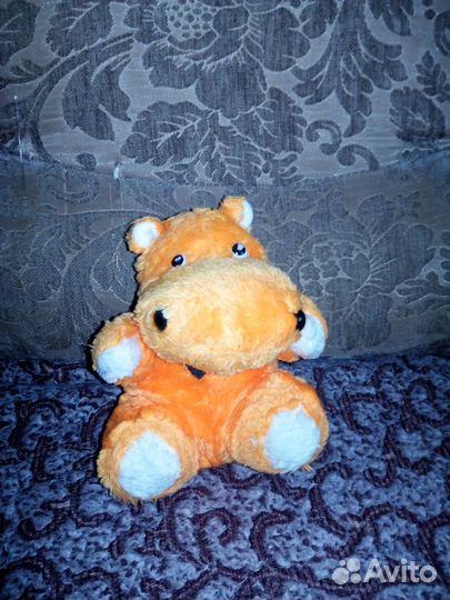 Мягкие игрушки заяц,дракон, бегиимот