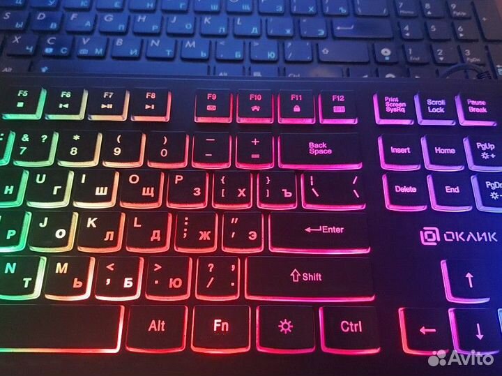 Игровая клавиатура с подсветкой