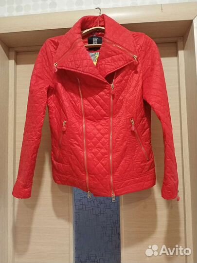 Куртка весенняя женская 46 размер