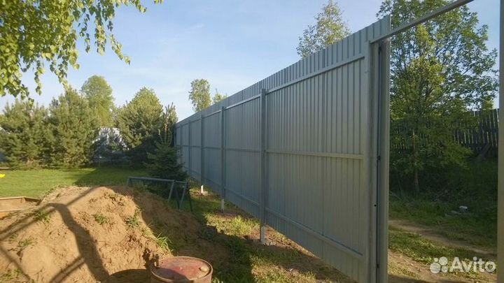 Заборы из профнастила