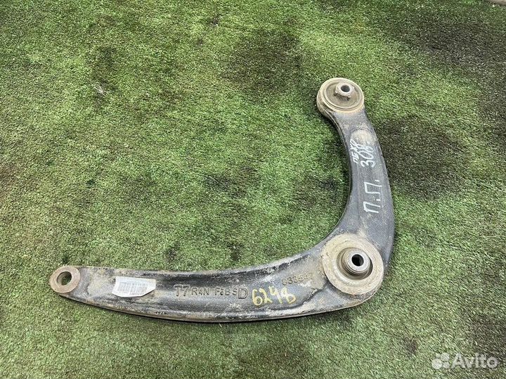 Рычаг передний правый Peugeot 308 3008 Citroen c4