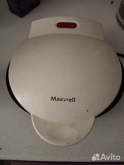 Вафельница Maxwell
