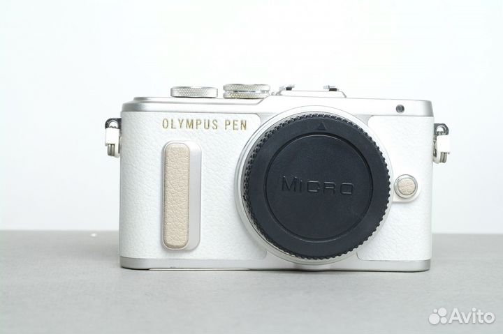 Фотоаппарат Olympus pen e pl8 + 14-42 f/3.5-5.6