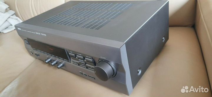 Усилитель Yamaha DSP-A492 Natural Sound