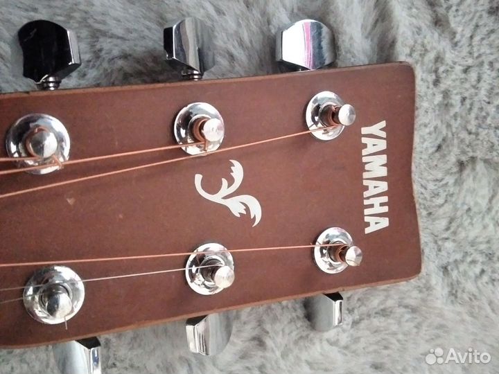 Акустическая гитара yamaha f310 бу