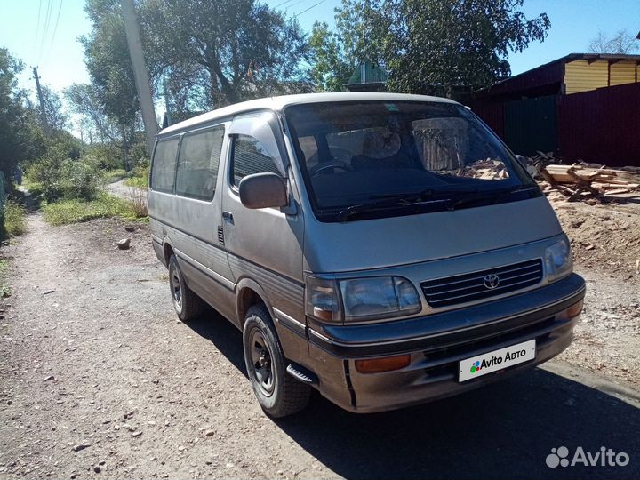 Кастенваген Toyota Hiace, 1996