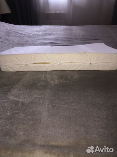 Подушка позиционер для новорожденных