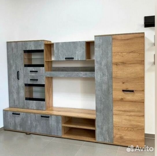 Стенка в гостиную