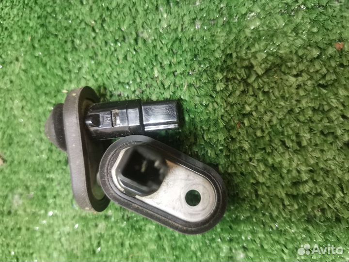 Концевой выключатель toyota highlander 2