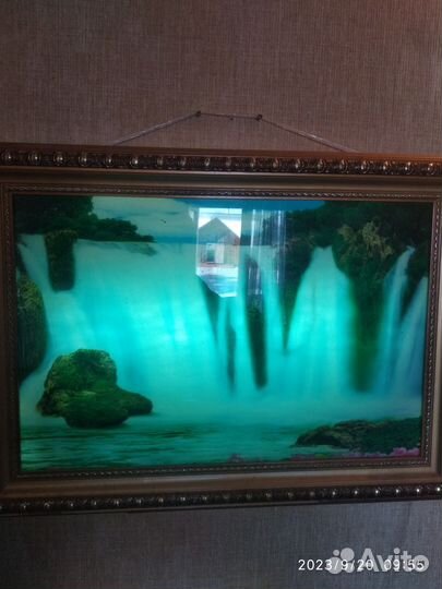 Картина с подсветкой и пением птиц водопад