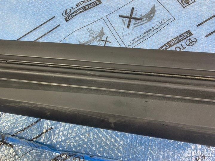 Накладка двери передняя правая Lexus Rx350 2016