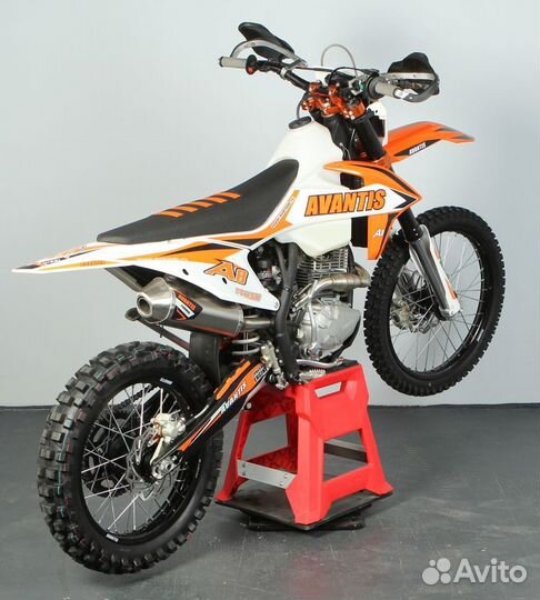 Мотоцикл Avantis A8 250 Carb (PR250/172FMM-5) KKE